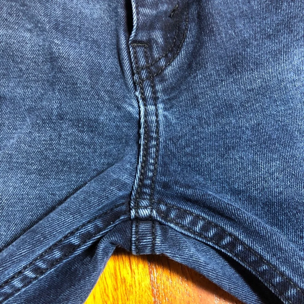 Levi’s slim taper fit jeans